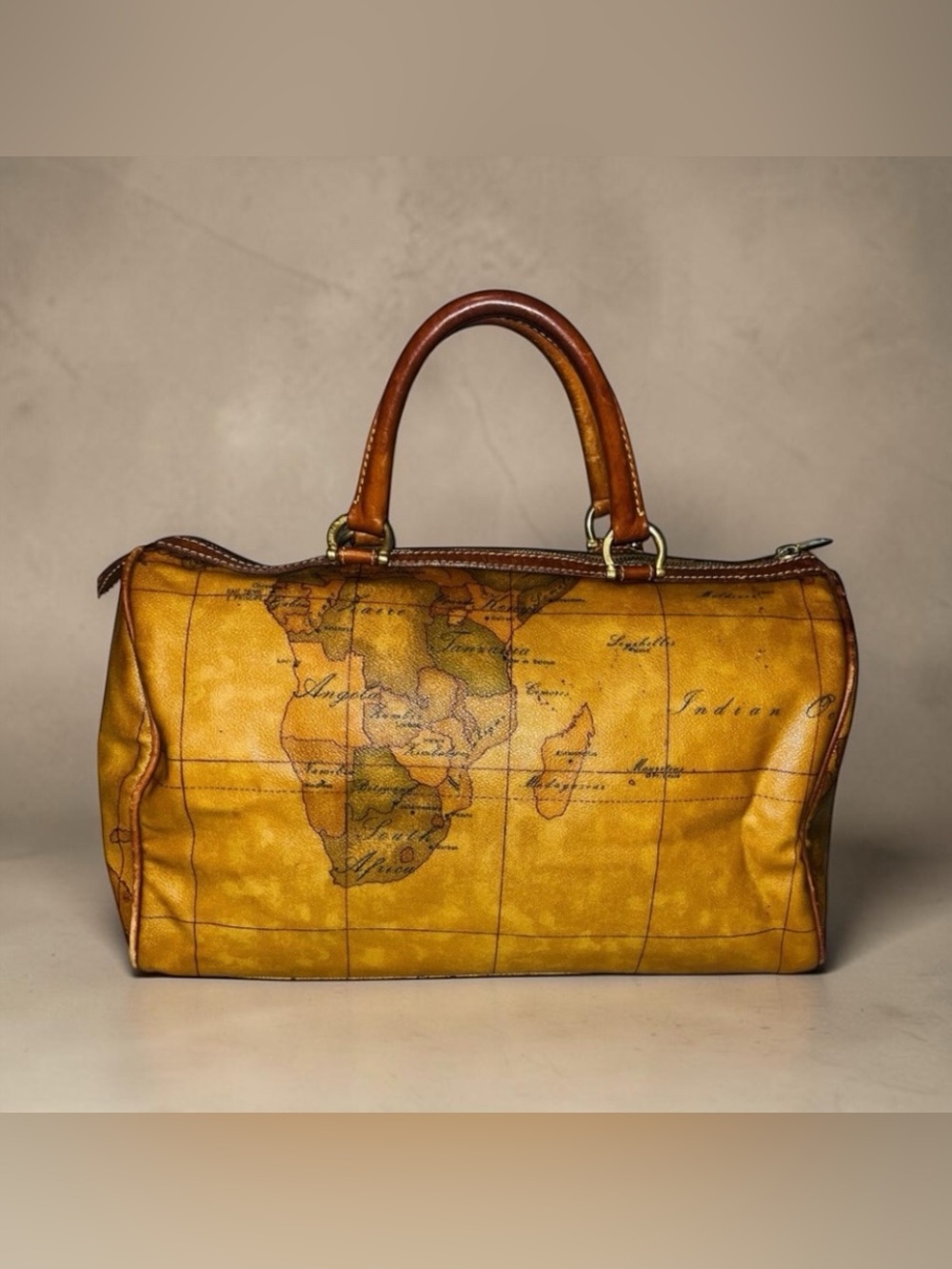 Alviero Martini World Map Boston Bag - Picture 3 of 15